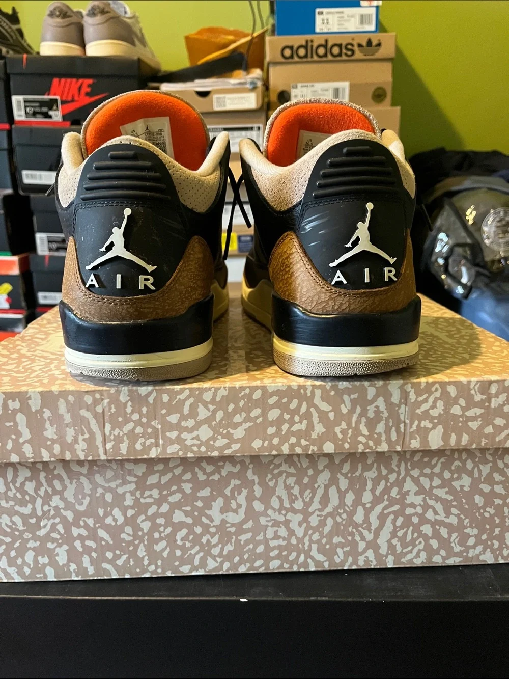 Nike Air Jordan Retro 3 Black Brown Tan Sneakers